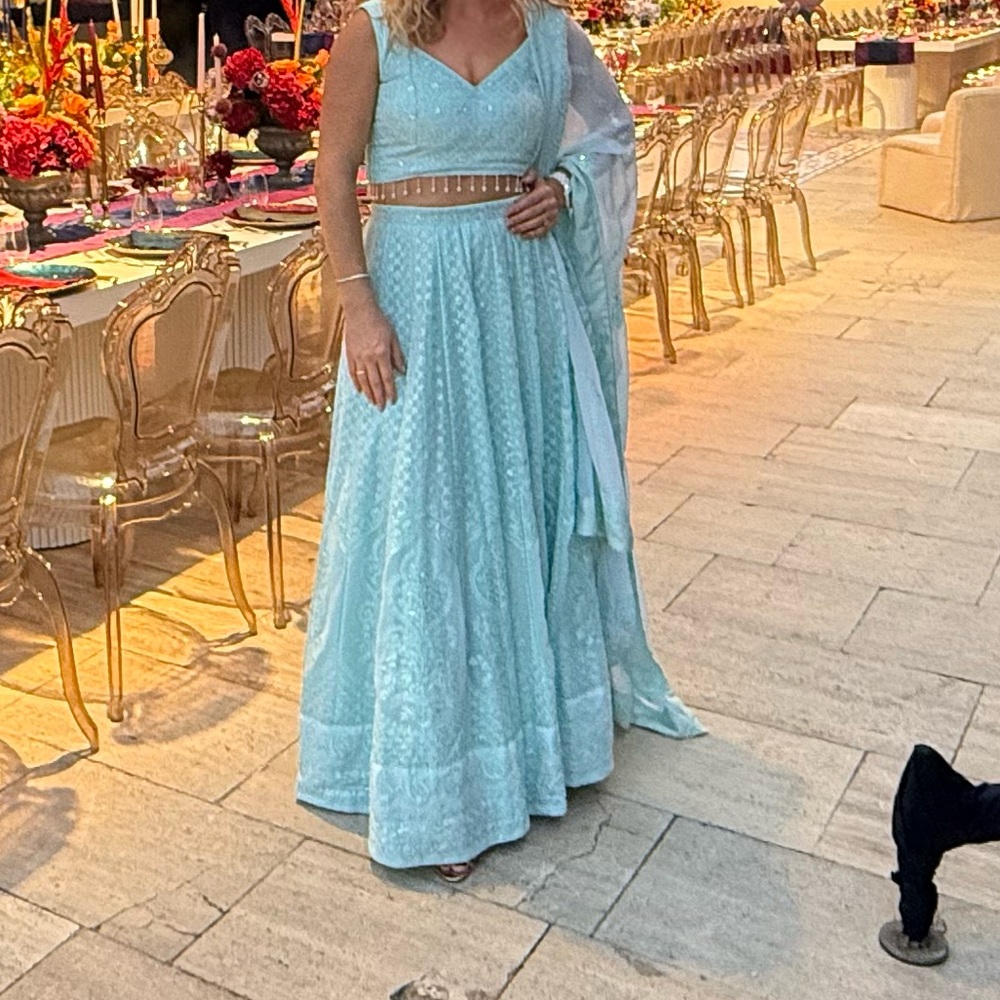 Elegant Light Blue Lahengaa